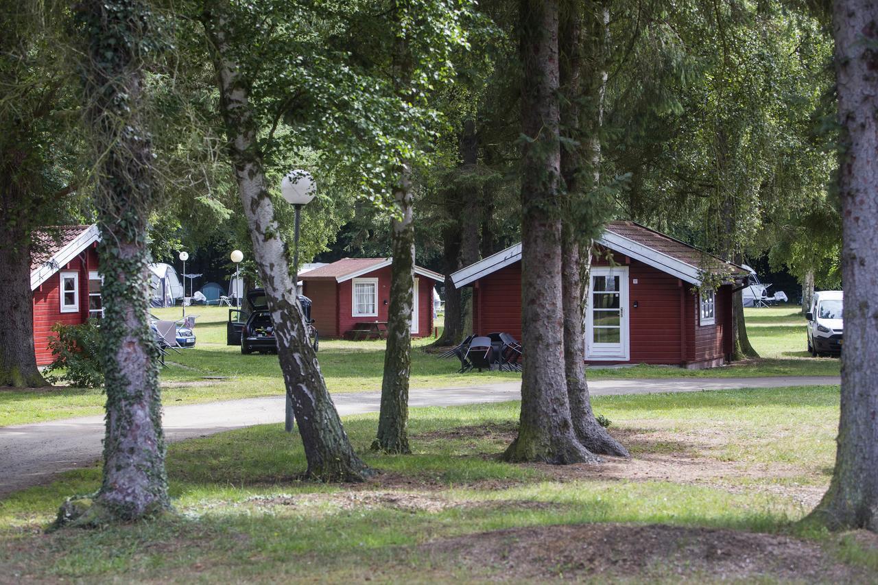 Nordskoven Strand Camping Рённе Экстерьер фото